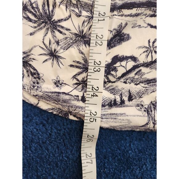 Torrid Short Sleeve Palm Summer Blouse 1 - Picture 8 of 8